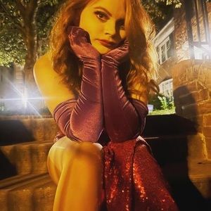 Meet your Posher, Kaela